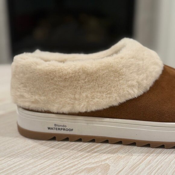 BLONDO "Suri" Suede Fur-lined Waterproof Slip-on Shoe/Slipper - Picture 4 of 9